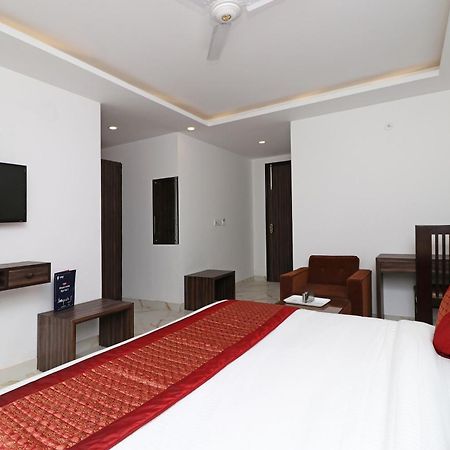 OYO 10274 Hotel Aamara Neu-Delhi Exterior foto