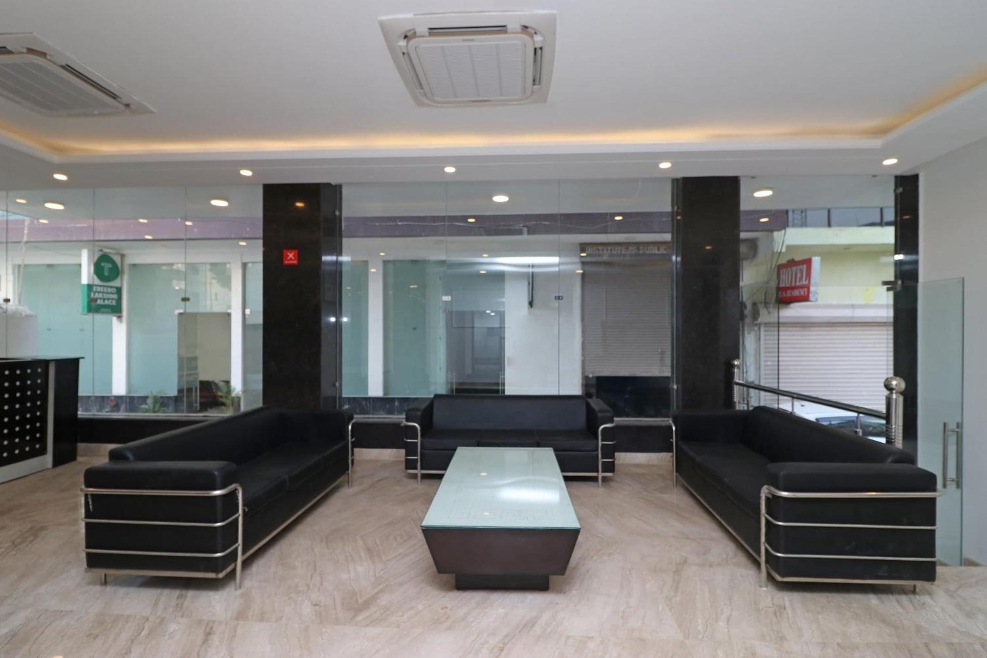 OYO 10274 Hotel Aamara Neu-Delhi Exterior foto